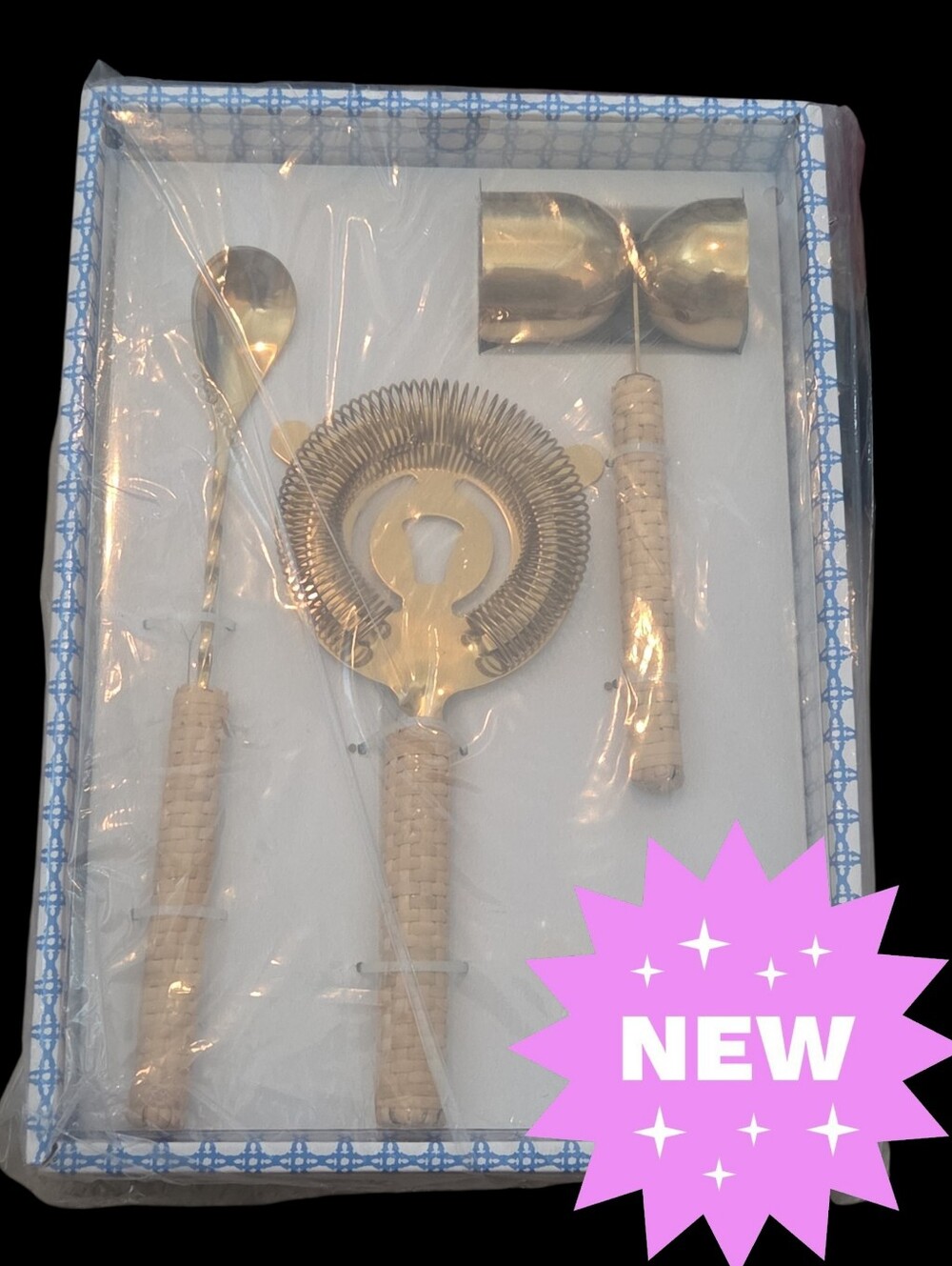 New Lilly Pulitzer 3 pc cocktail tool set in a box
